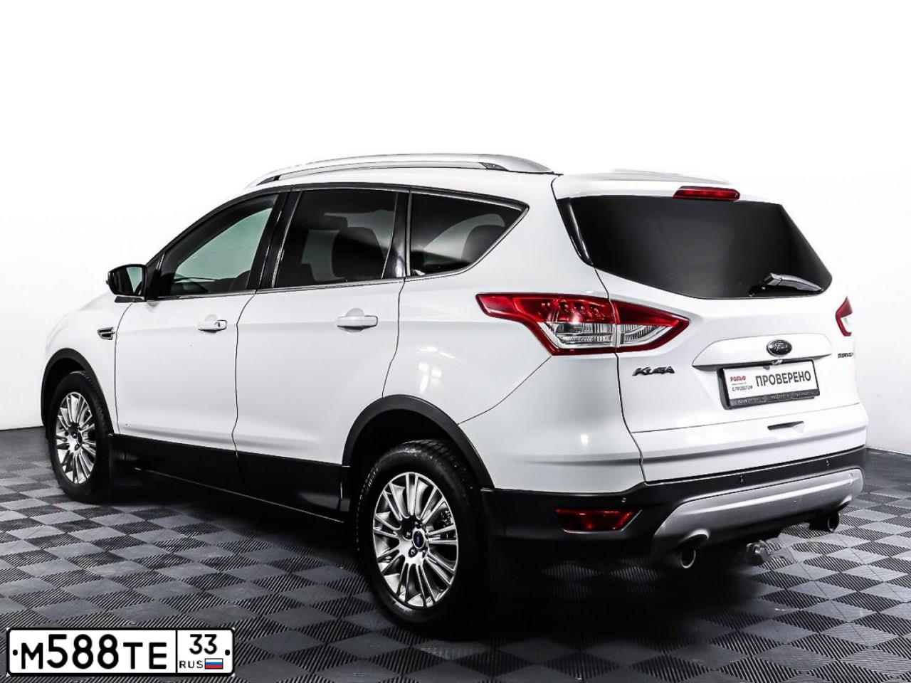 Фото автомобиля FORD KUGA, 2015 — госномер Т267МС977. Цвет: Белый