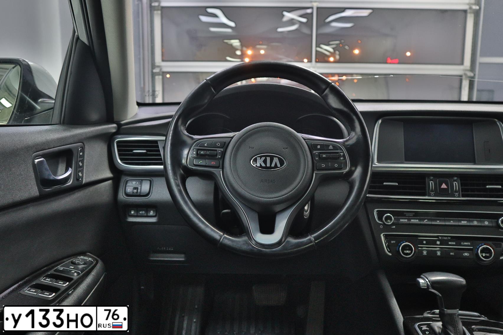 Фото автомобиля KIA OPTIMA, 2017 — госномер О191УР76. Цвет: СЕРЫЙ