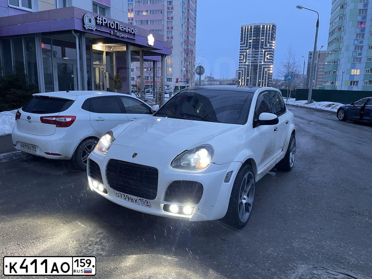 Фото автомобиля KIA RIO, 2014 — госномер К411АО159. Цвет: БЕЛЫЙ