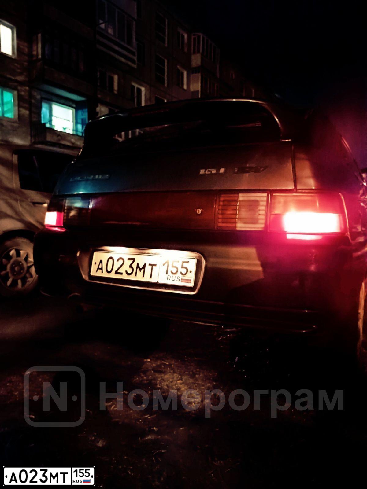 Фото автомобиля LADA 2112, 2006 — госномер А023МТ155. Цвет: СЕРО-СИНЕ-ЗЕЛЕНЫЙ