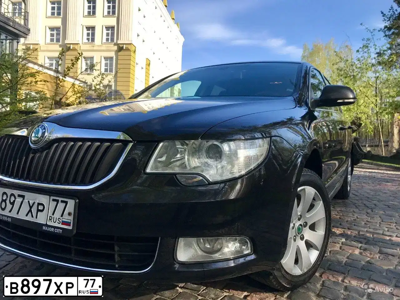 Фото автомобиля ВАЗ 21099, 1998 — госномер М442ОХ99. Цвет: СЕРЫЙ