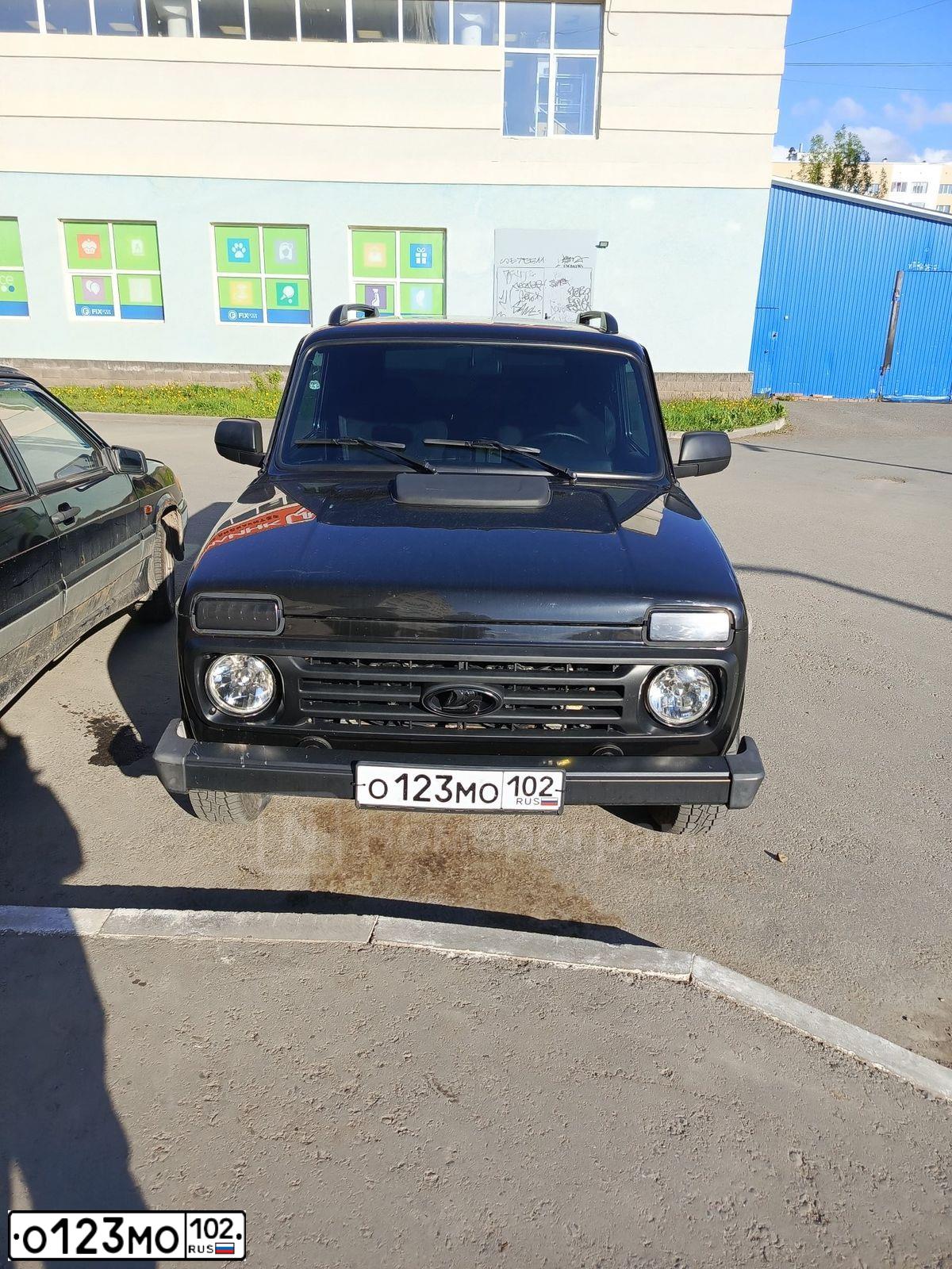 Фото автомобиля MERCEDES C-KLASSE, 2013 — госномер О123МО102. Цвет: ЧЕРНЫЙ