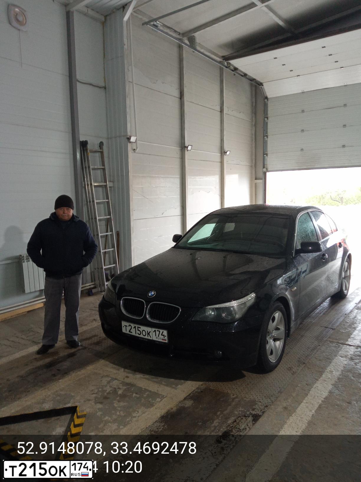 Фото автомобиля BMW SERIE 5, 2004 — госномер О875ОВ32. Цвет: ЧЕРНЫЙ