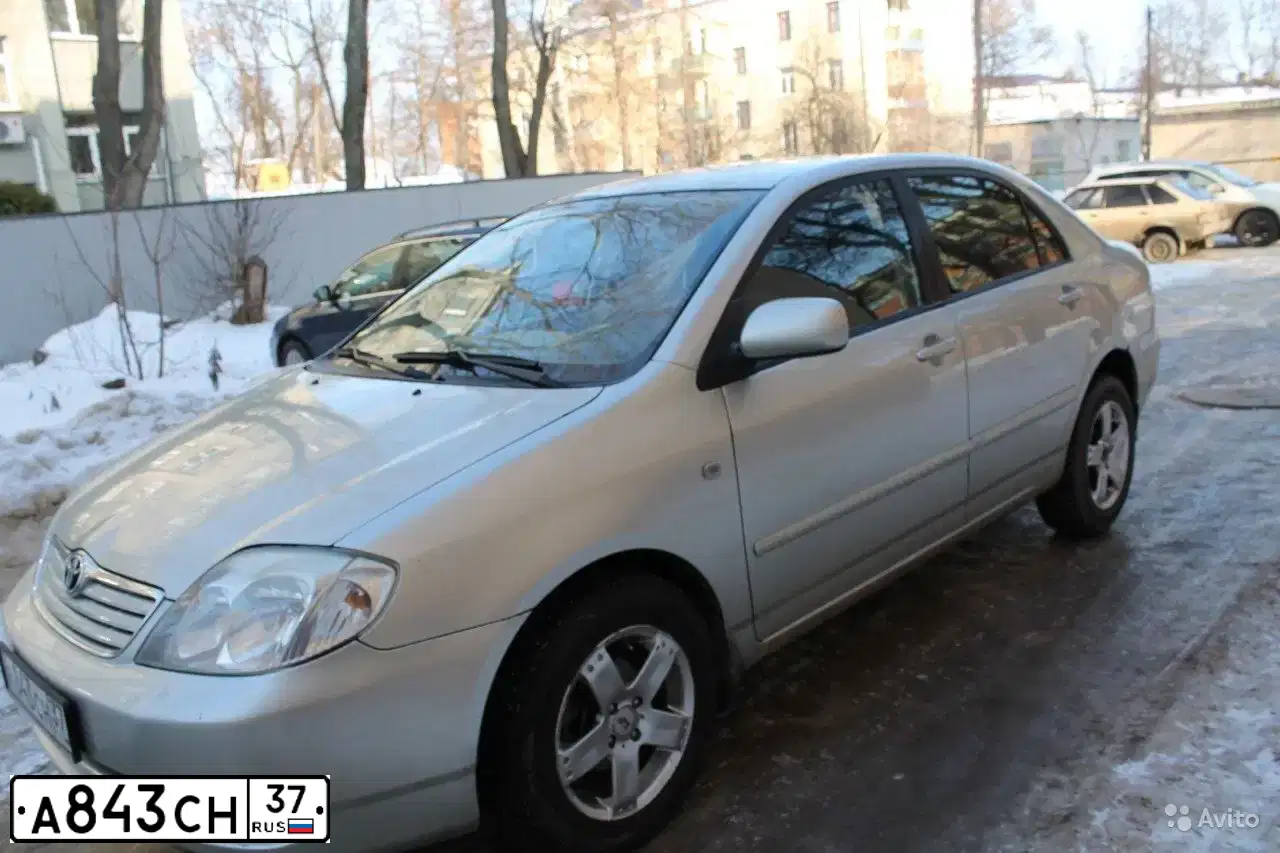 Фото автомобиля TOYOTA COROLLA, 2005 — госномер А917ОТ37. Цвет: СЕРЕБРИСТЫЙ