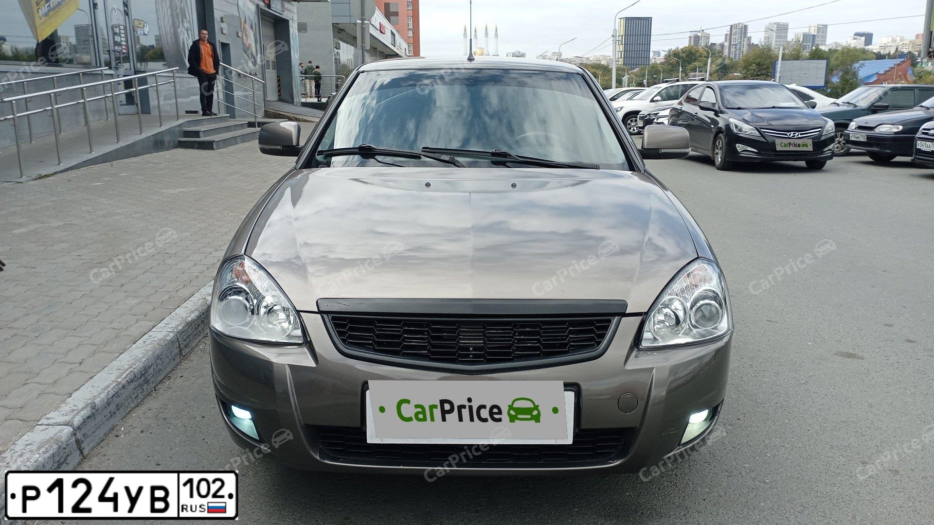 Фото автомобиля LADA 2172 PRIORA, 2014 — госномер Р124УВ102. Цвет: Золотисто-коричневый