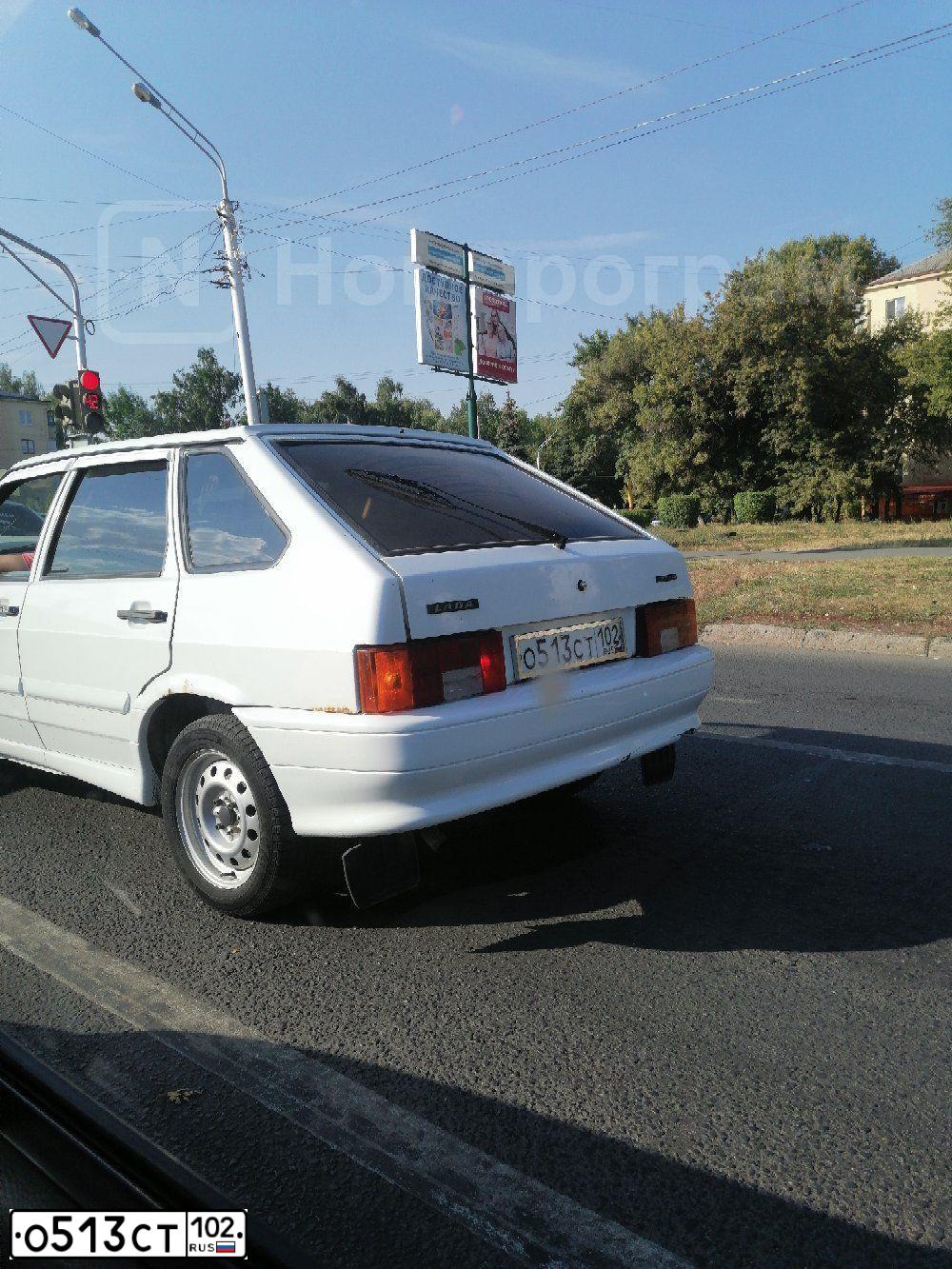 Фото автомобиля LADA 2114 SAMARA, 2013 — госномер О513СТ102. Цвет: БЕЛЫЙ