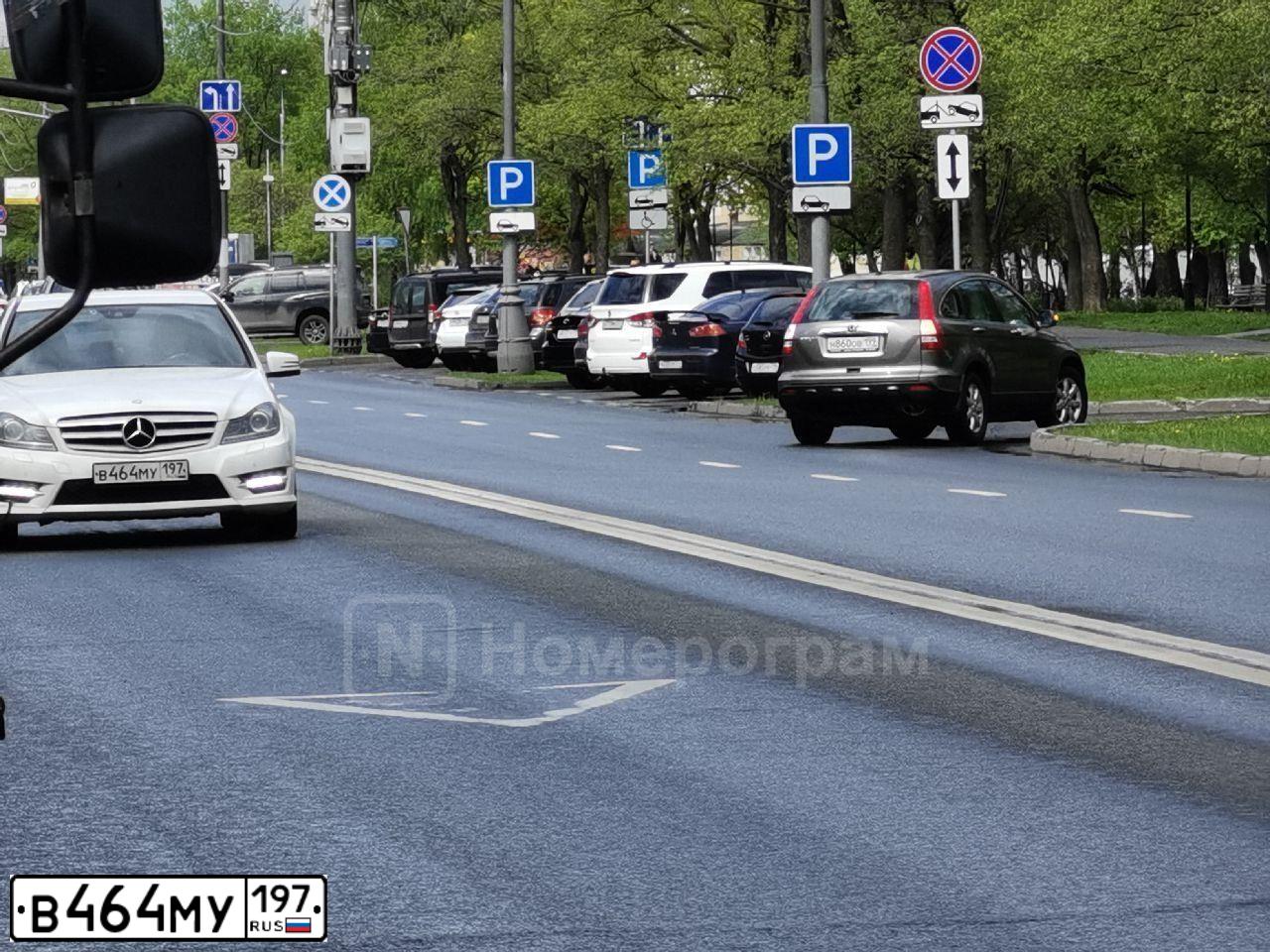 Фото автомобиля MERCEDES C-KLASSE, 2011 — госномер В464МУ197. Цвет: Белый