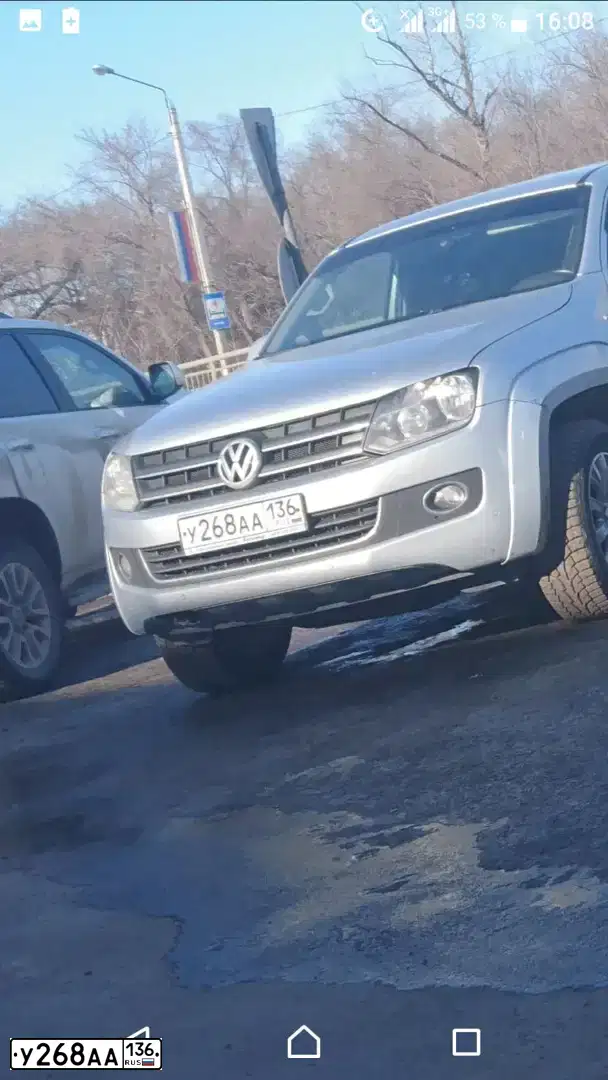 Фото автомобиля VOLKSWAGEN AMAROK, 2013 — госномер У268АА136. Цвет: СЕРЕБРИСТЫЙ