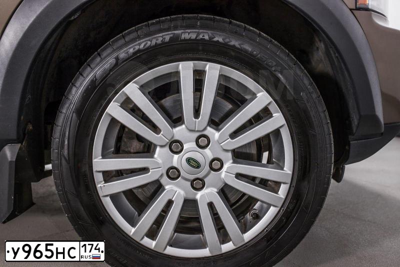 Фото автомобиля LAND ROVER DISCOVERY, 2010 — госномер Р548ОН186