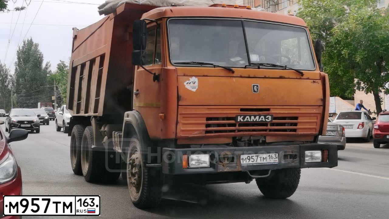 Фото автомобиля LINCOLN UNSPECIFIED, 1991 — госномер М957ТМ63. Цвет: ТЕМНО-СИНИЙ