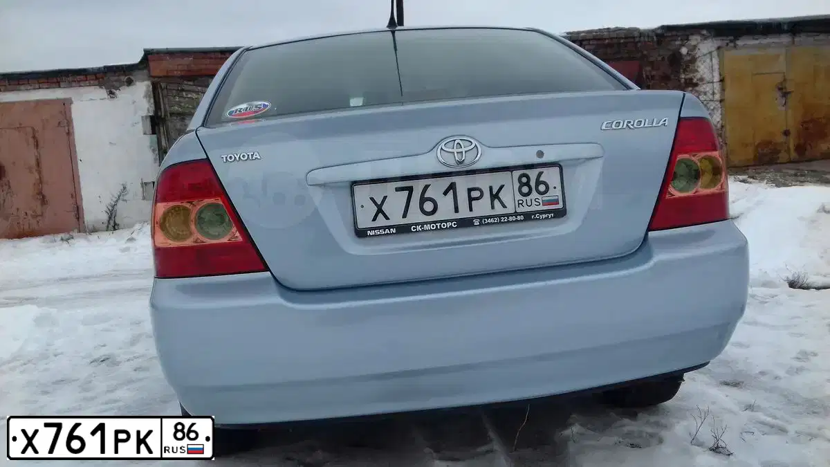 Фото автомобиля TOYOTA COROLLA, 2006 — госномер Х761РК86. Цвет: СВЕТЛО-ГОЛУБОЙ