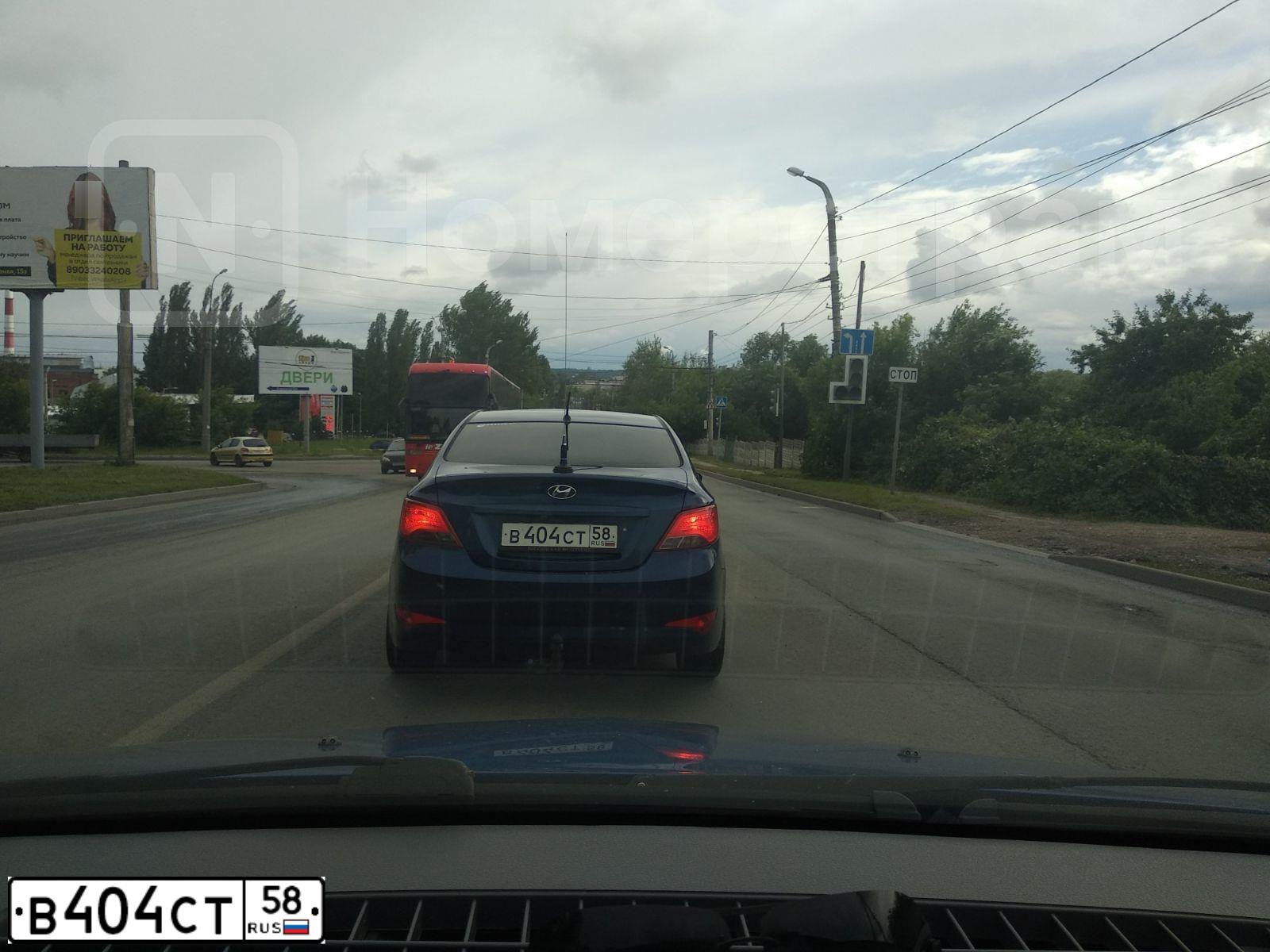 Фото автомобиля HYUNDAI SOLARIS, 2015 — госномер В404СТ58. Цвет: СИНИЙ