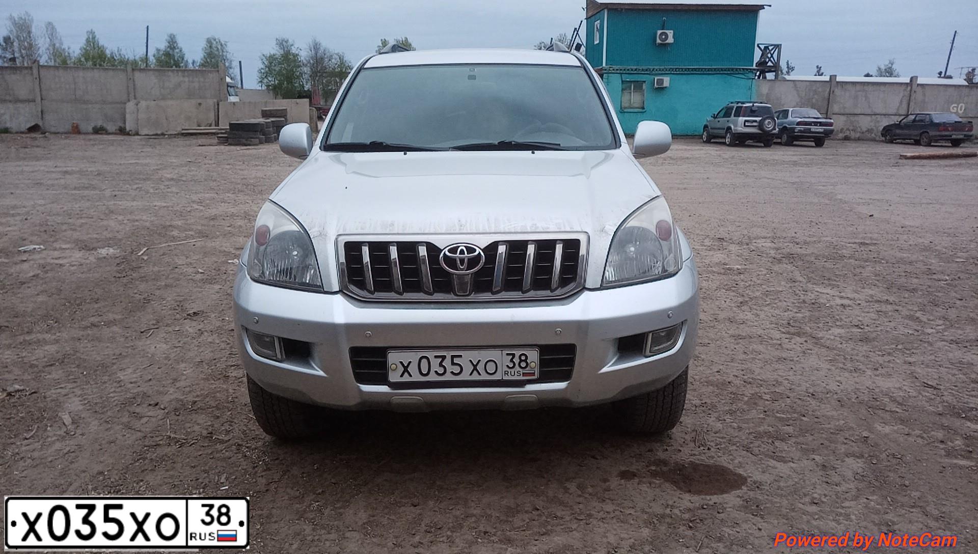 Фото автомобиля TOYOTA LANDCRUISER, 2008 — госномер Х035ХО38. Цвет: СЕРЕБРИСТЫЙ