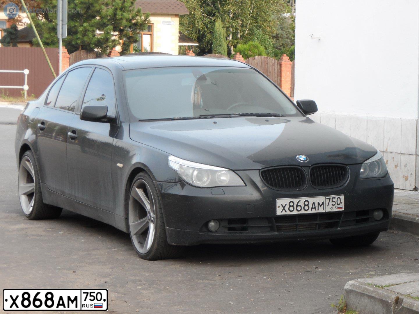 Фото автомобиля BMW SERIE 5, 2004 — госномер Х222АМ50. Цвет: ЧЕРНЫЙ