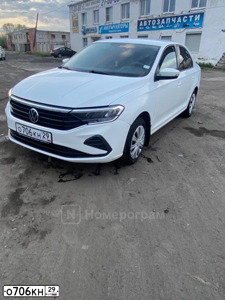 Фото автомобиля VOLKSWAGEN POLO, 2020 — госномер О706КН29. Цвет: Белый