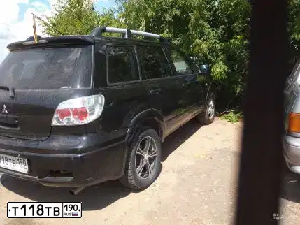 Фото автомобиля KIA RIO, 2012 — госномер Т118ТВ190. Цвет: СЕРЕБРИСТЫЙ