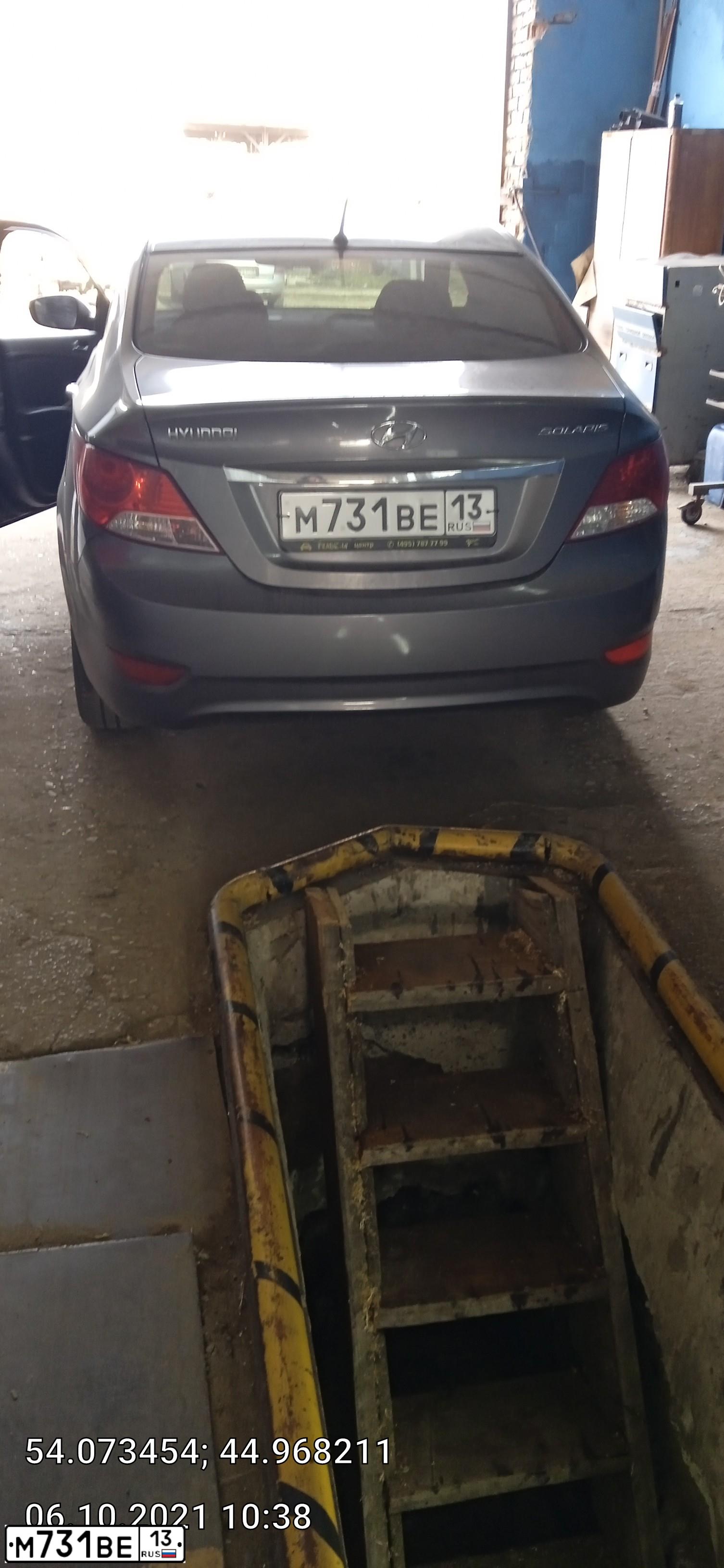 Фото автомобиля HYUNDAI SOLARIS, 2010 — госномер М731ВЕ13. Цвет: ЧЕРНО-СЕРЫЙ