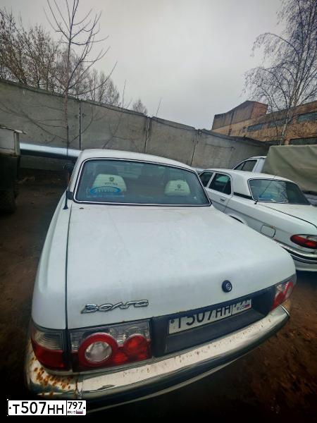 Фото автомобиля GAZ 3110 WOLGA, 2008 — госномер Т800ОО199. Цвет: Белый