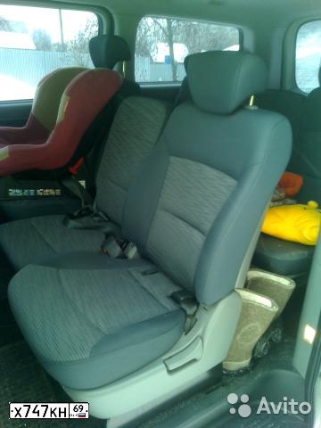 Фото автомобиля HYUNDAI GRAND STAREX, 2011 — госномер Х747КН69. Цвет: БЕЛЫЙ