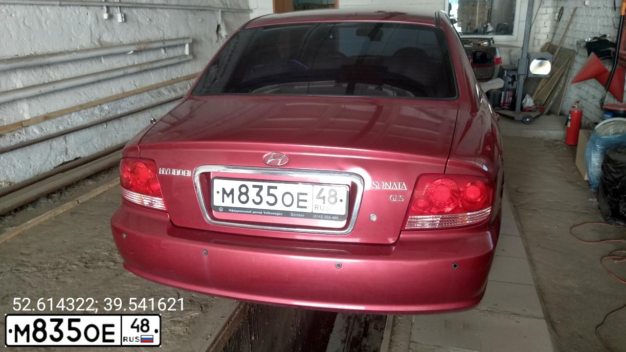 Фото автомобиля TAGAZ SONATA, 2005 — госномер М835ОЕ48. Цвет: КРАСНЫЙ