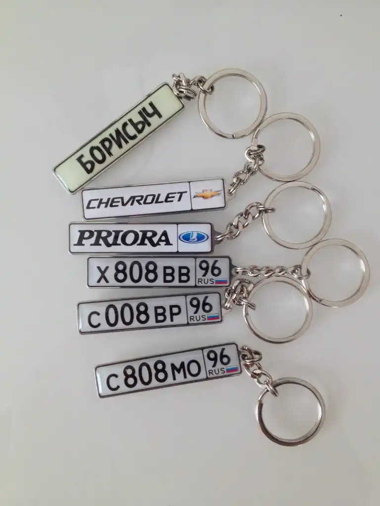 Фото автомобиля SAAB 9-5, 1998 — госномер Е029МА774. Цвет: Темно-синий