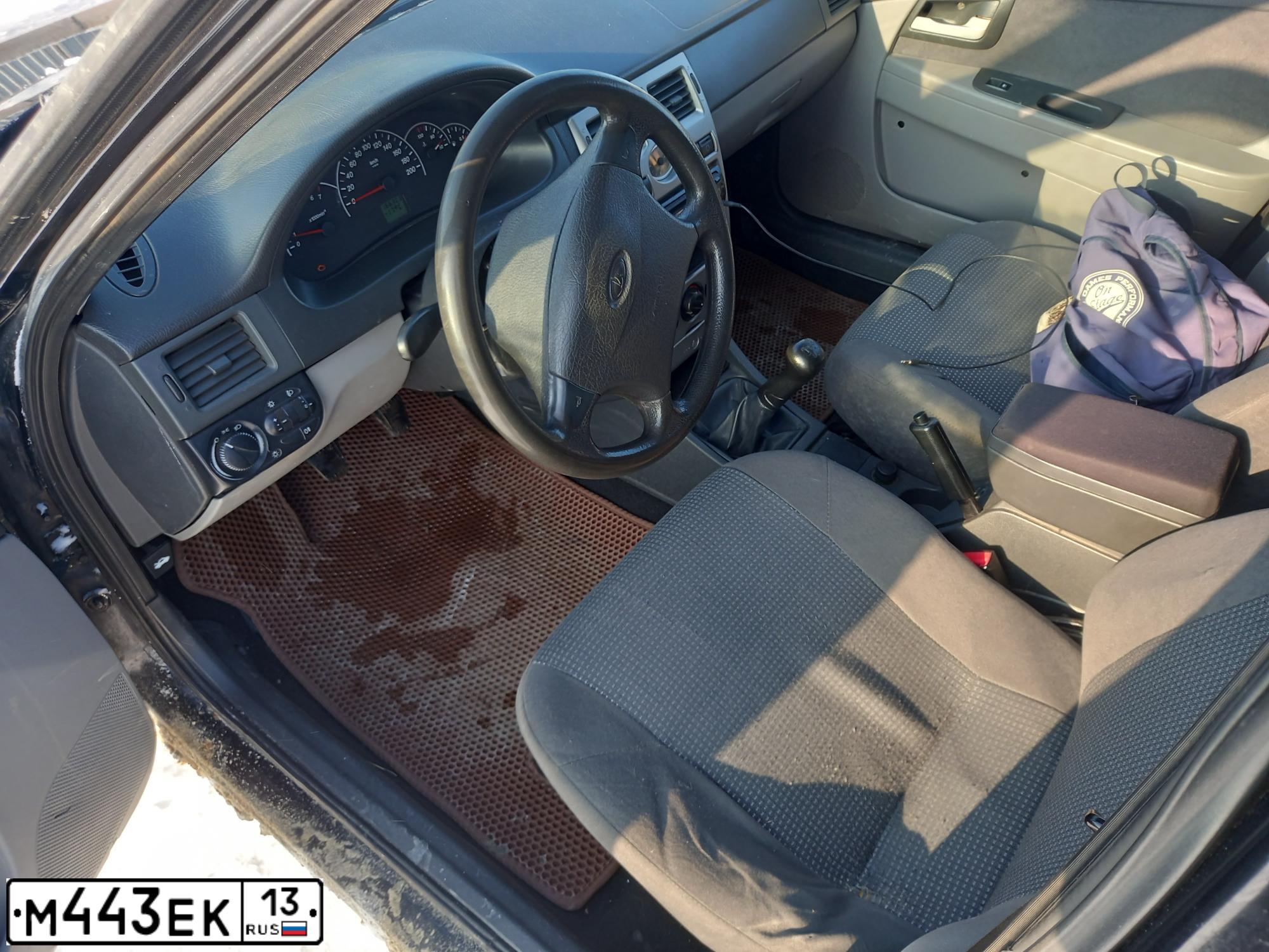 Фото автомобиля LADA PRIORA, 2008 — госномер К330РМ164. Цвет: Сине-Черный