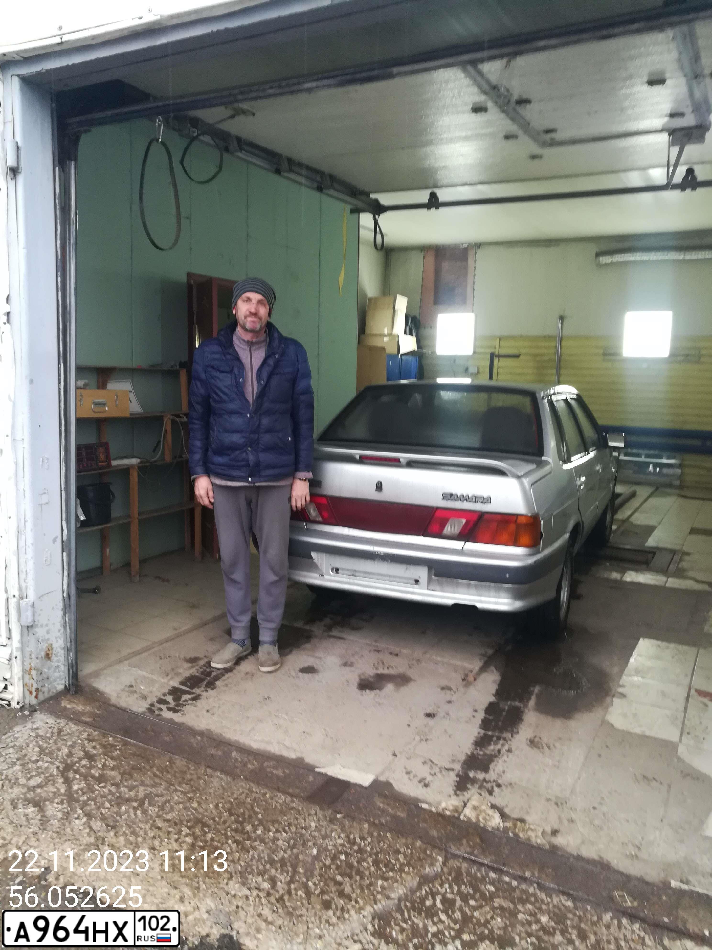 Фото автомобиля LADA 2115, 2003 — госномер М059ТЕ702