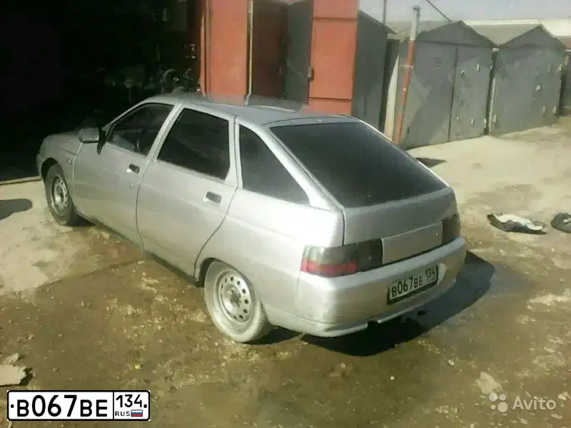 Фото автомобиля LADA 2112, 2001 — госномер У857РУ97. Цвет: СВЕТЛО СЕРЫЙ