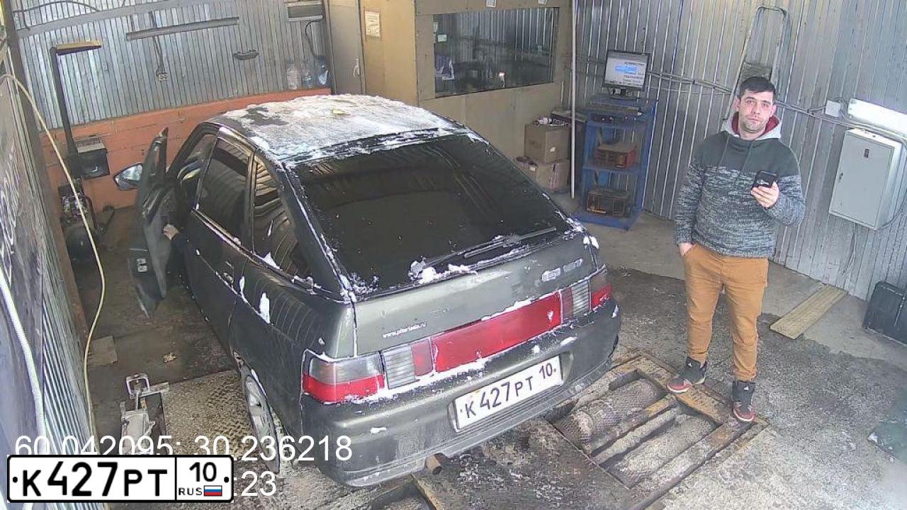 Фото автомобиля LADA 2112, 2006 — госномер С948ММ198