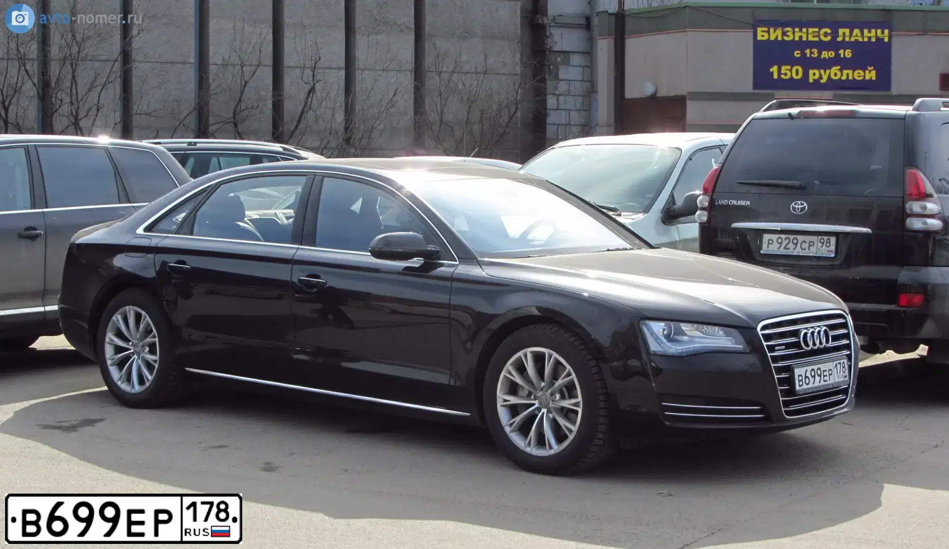 Фото автомобиля AUDI A8, 2010 — госномер О192ЕУ799. Цвет: ЧЕРНЫЙ