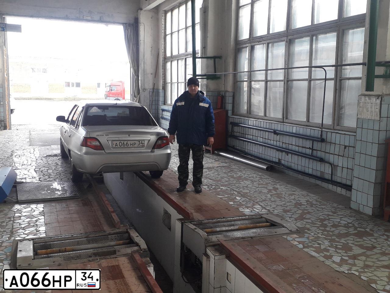 Фото автомобиля LADA 2110, 2003 — госномер А680РМ134. Цвет: СЕРО ГОЛУБОЙ