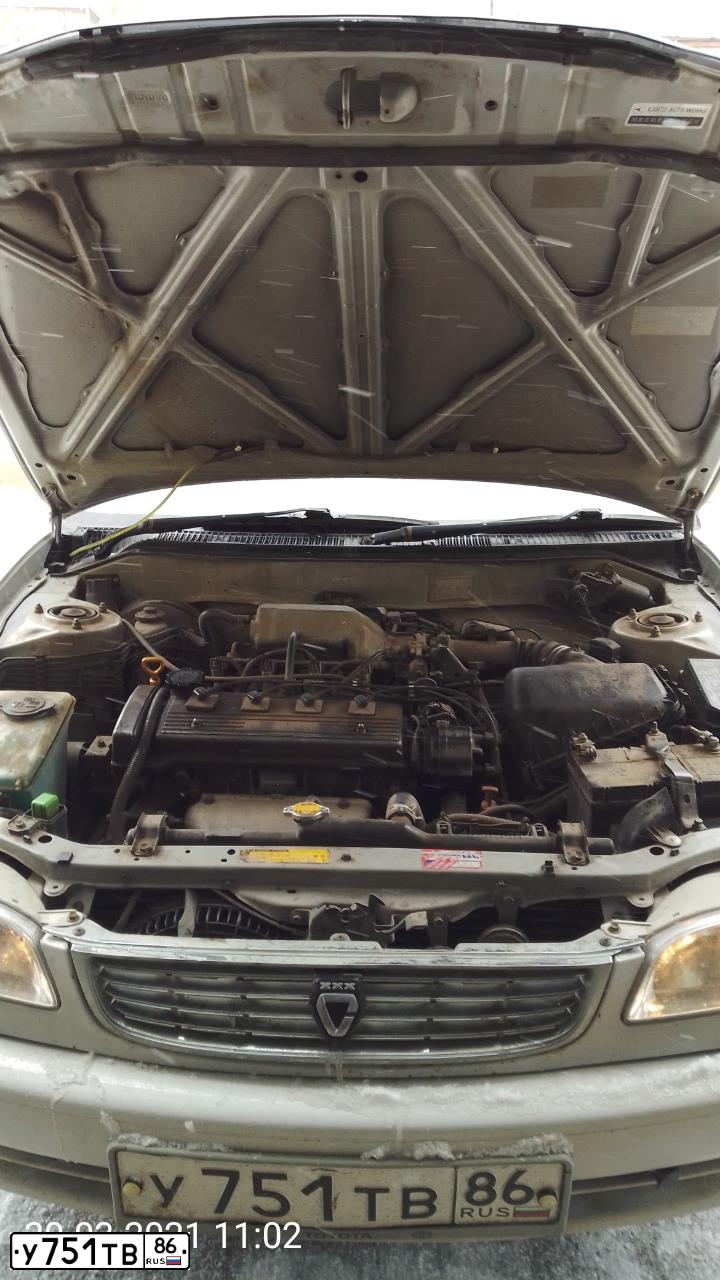 Фото автомобиля TOYOTA COROLLA, 1998 — госномер В498НС122
