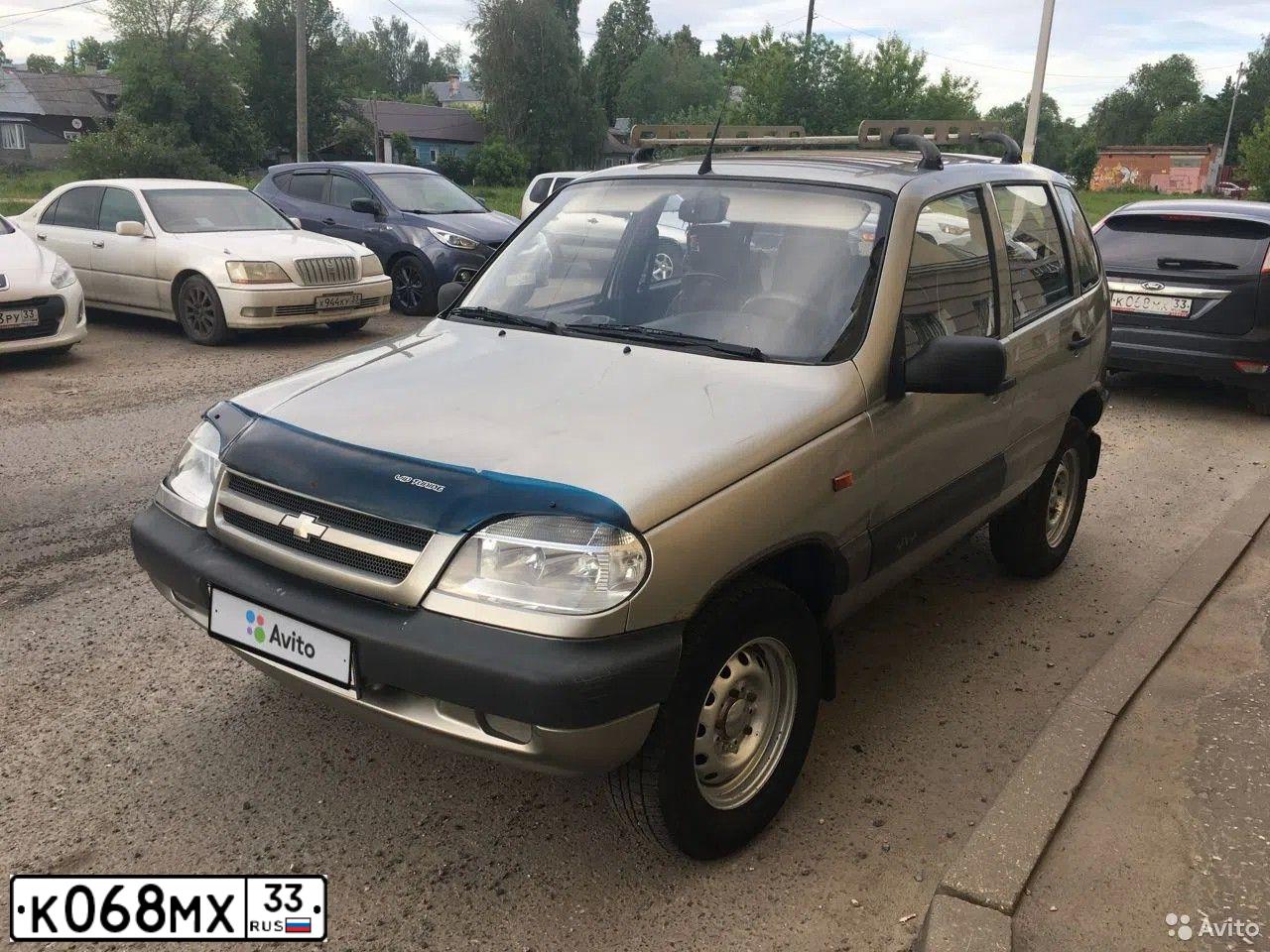 Фото автомобиля FORD FOCUS, 2008 — госномер Х142ОВ33. Цвет: ТЕМНО-СЕРЫЙ