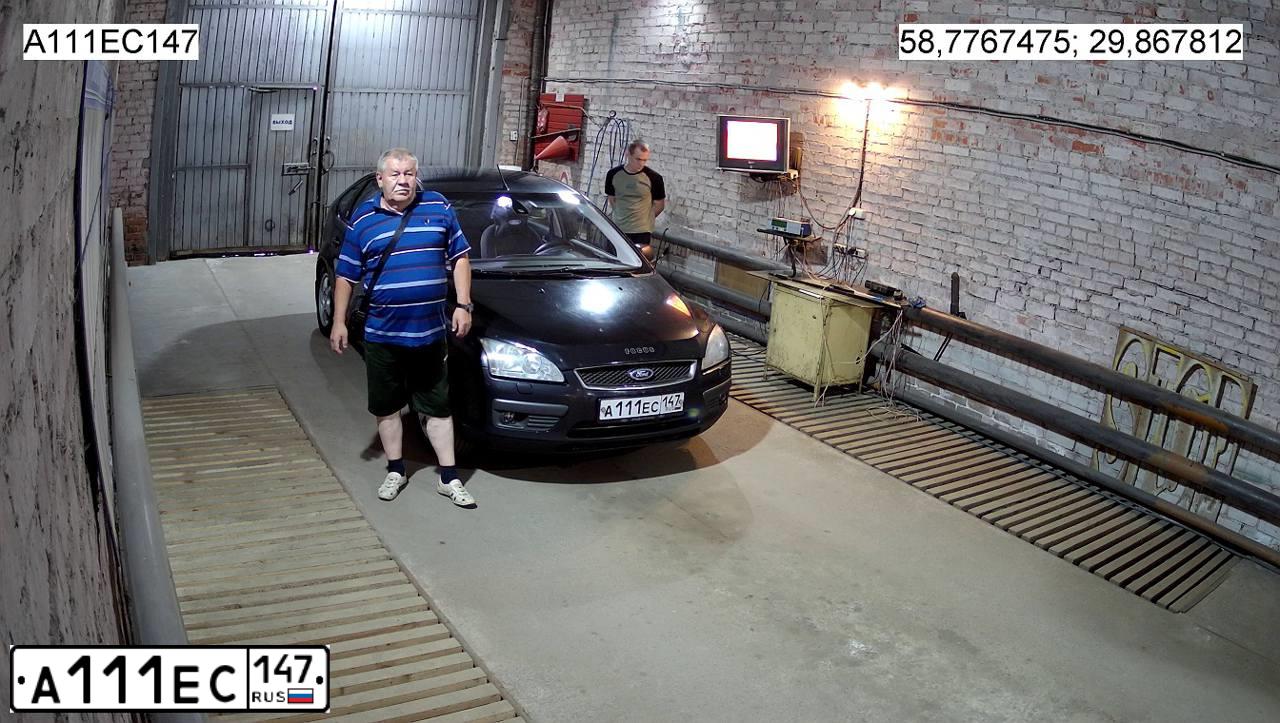 Фото автомобиля FORD FOCUS, 2006 — госномер А111ЕС147. Цвет: ЧЕРНЫЙ