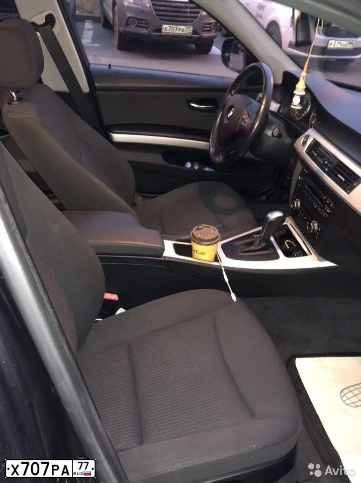 Фото автомобиля SKODA OCTAVIA, 2013 — госномер Х707РА77. Цвет: КОРИЧНЕВЫЙ