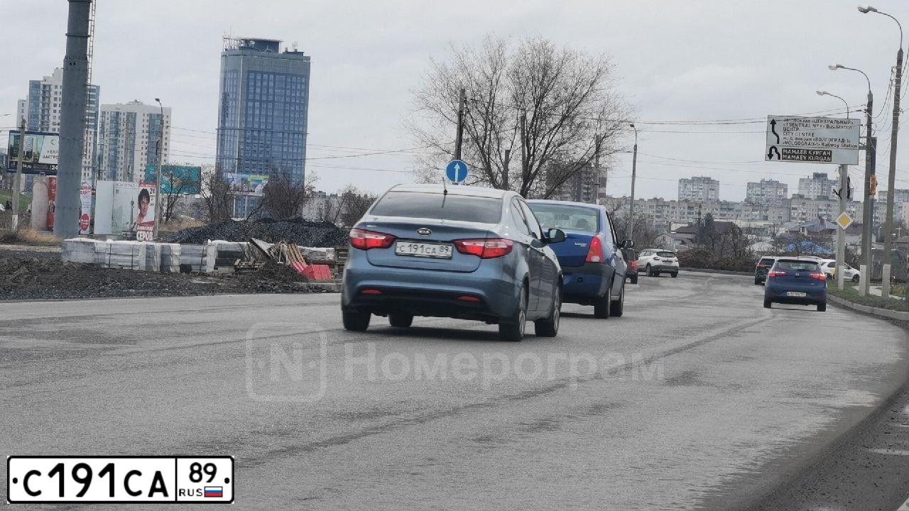 Фото автомобиля KIA RIO, 2012 — госномер Х506НУ30