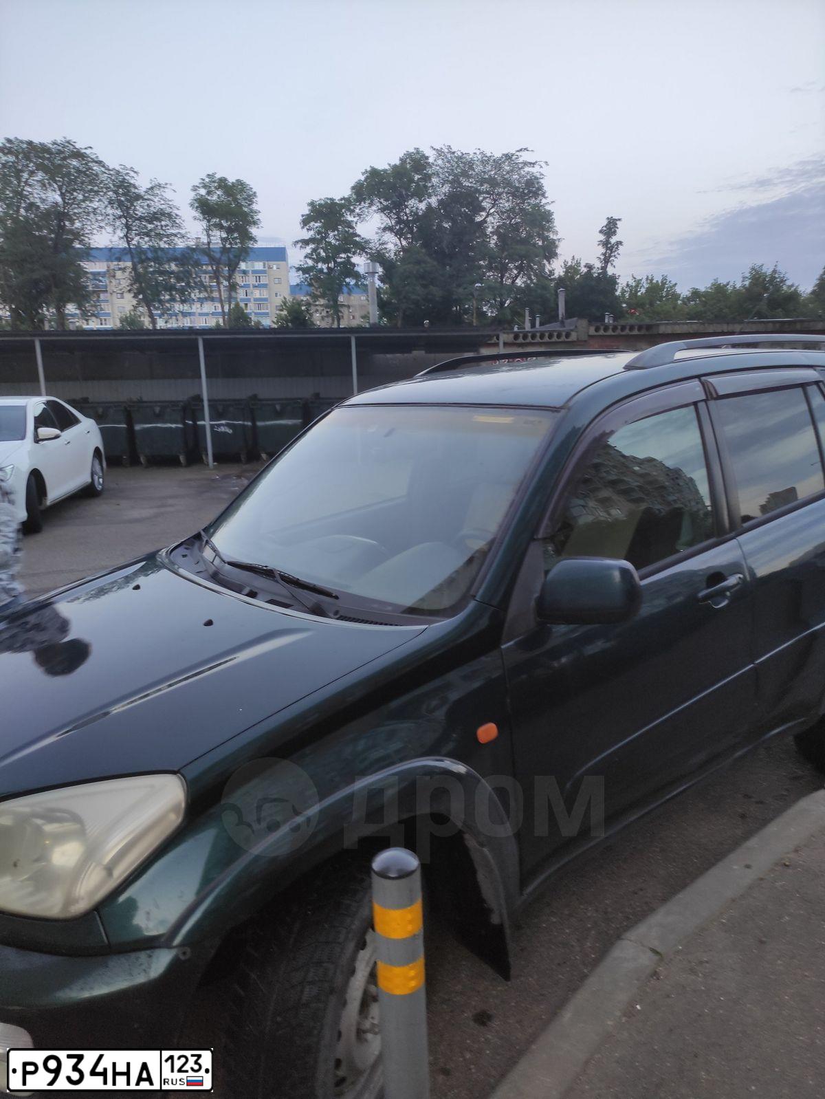 Фото автомобиля TOYOTA RAV4, 2001 — госномер Е567ВН68. Цвет: ЗЕЛЕНЫЙ