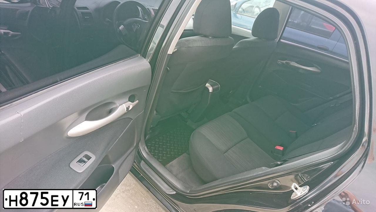 Фото автомобиля TOYOTA AURIS, 2007 — госномер У393РМ71. Цвет: ЧЕРНЫЙ