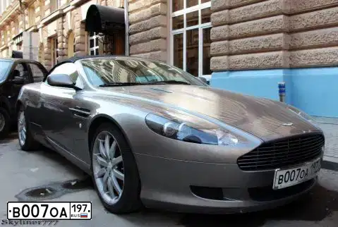 Фото автомобиля FERRARI 360, 2003 — госномер Х552ХХ99. Цвет: Красный