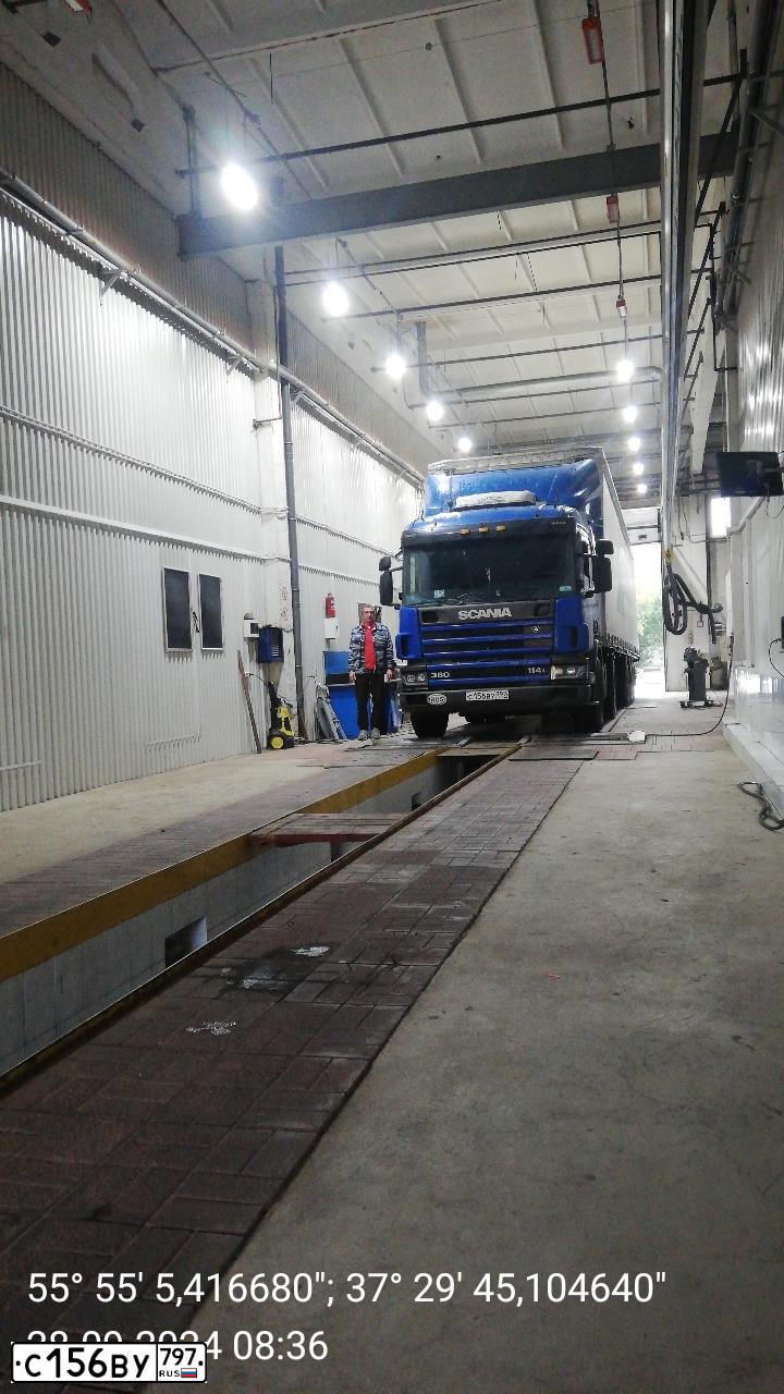 Фото автомобиля SCANIA SERIE P /4X2/, 2003 — госномер С156ВУ797. Цвет: синий