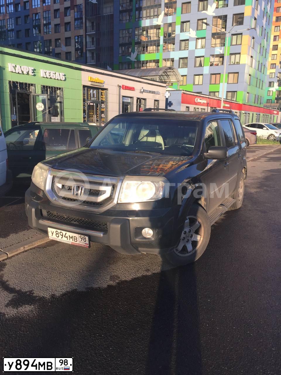 Фото автомобиля HONDA PILOT, 2008 — госномер У894МВ98. Цвет: ЧЕРНЫЙ