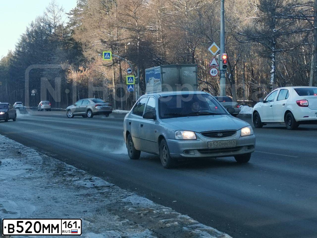 Фото автомобиля TAGAZ ACCENT, 2008 — госномер В520ММ161. Цвет: БЕЛЫЙ