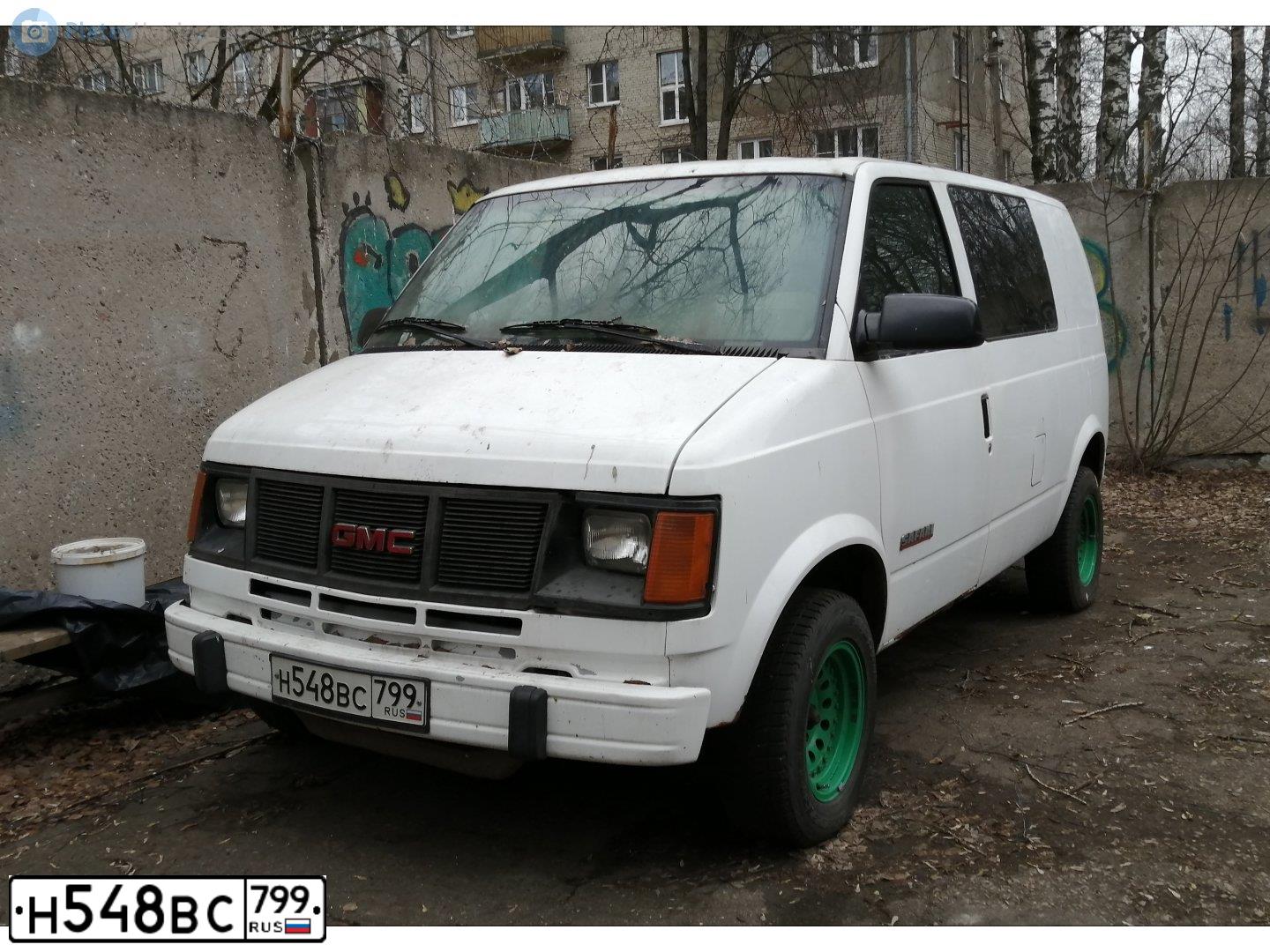 Фото автомобиля GMC SAFARI, 1993 — госномер С028УЕ62