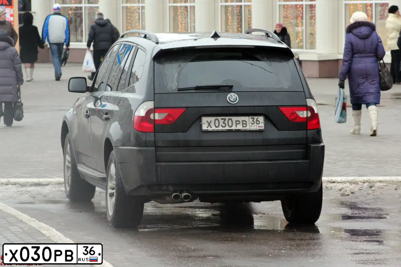 Фото автомобиля BMW X3, 2004 — госномер Х030РВ36. Цвет: ЧЕРНЫЙ
