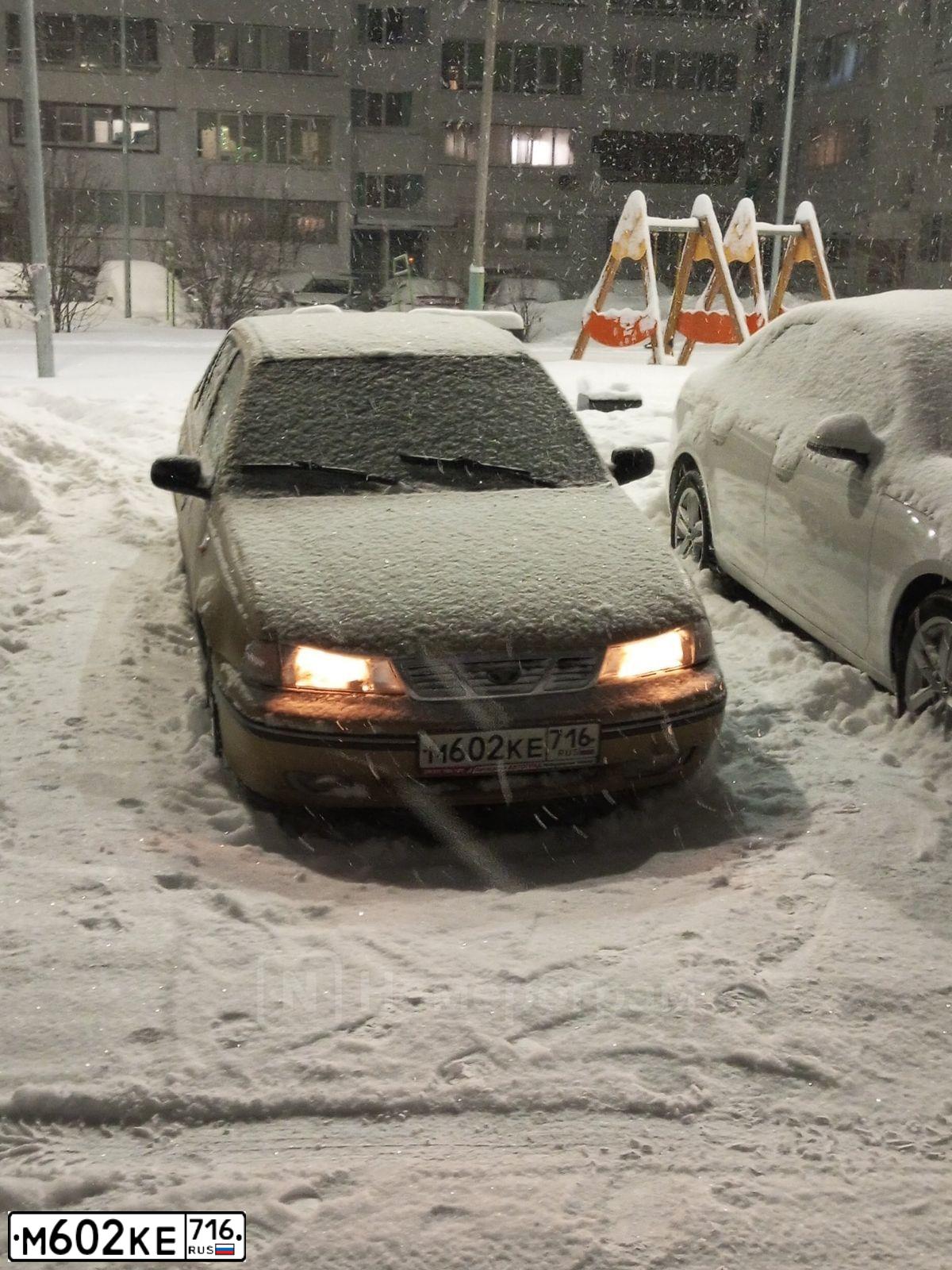 Фото автомобиля DAEWOO NEXIA, 2005 — госномер М602КЕ716. Цвет: БЕЖЕВО-СЕРЫЙ