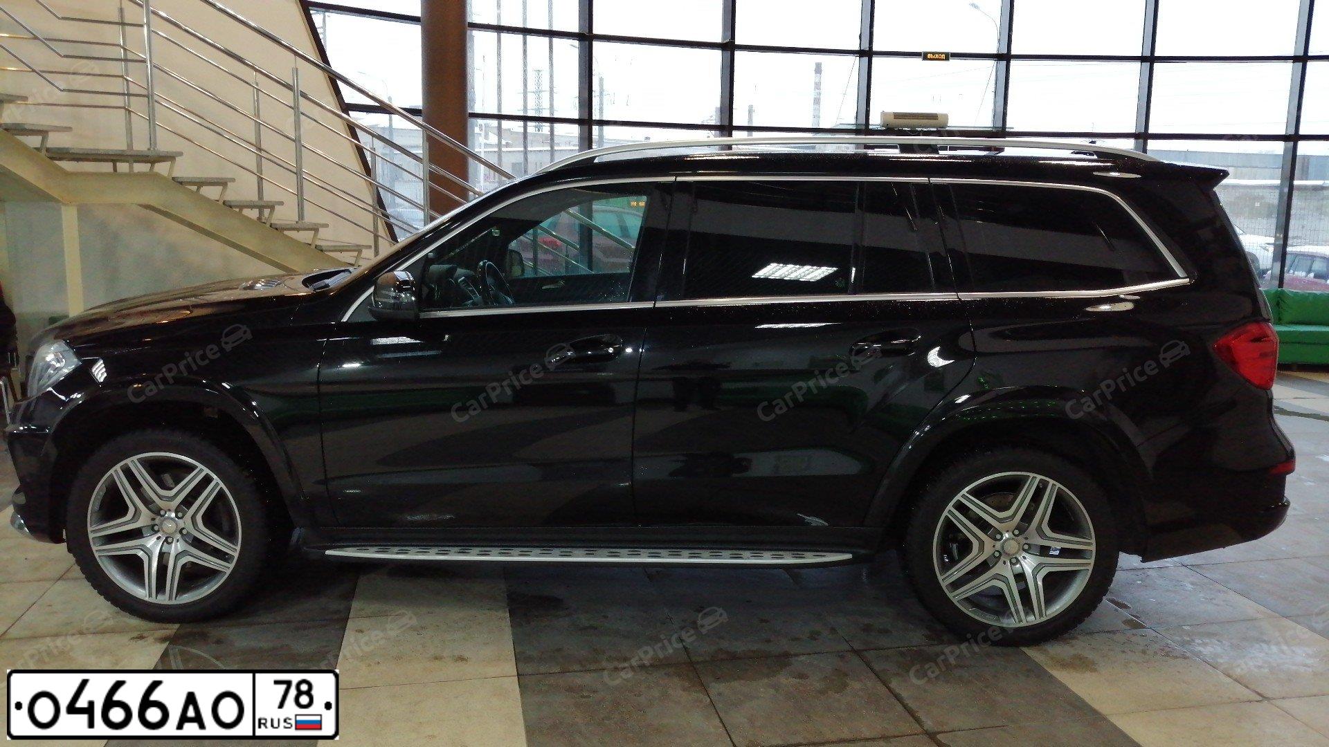 Фото автомобиля BMW X7, 2019 — госномер О007ХМ39. Цвет: ЧЕРНЫЙ