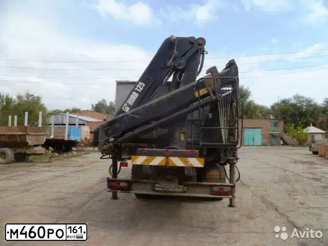 Фото автомобиля MAZ 5336 /4X2/, 2002 — госномер М460РО161. Цвет: БЕЛЫЙ (СЕРЫЙ)