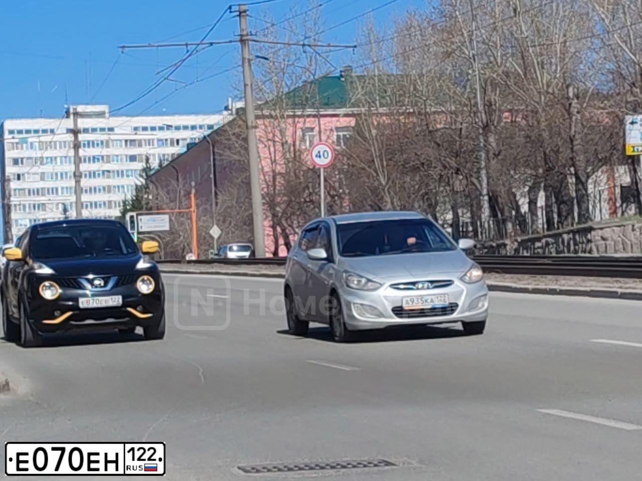 Фото автомобиля MERCEDES GLC-KLASSE, 2018 — госномер Х558СЕ797. Цвет: ЧЕРНЫЙ
