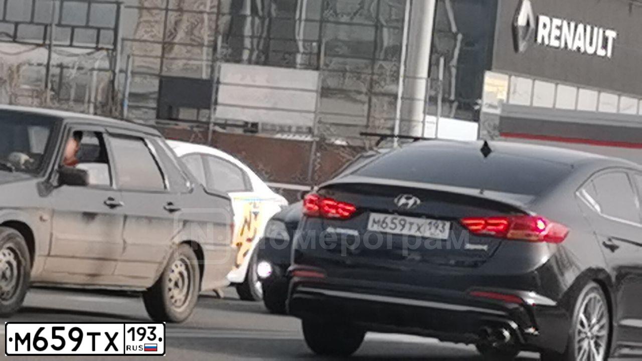 Фото автомобиля HYUNDAI ELANTRA, 2018 — госномер М659ТХ193. Цвет: ЧЕРНЫЙ