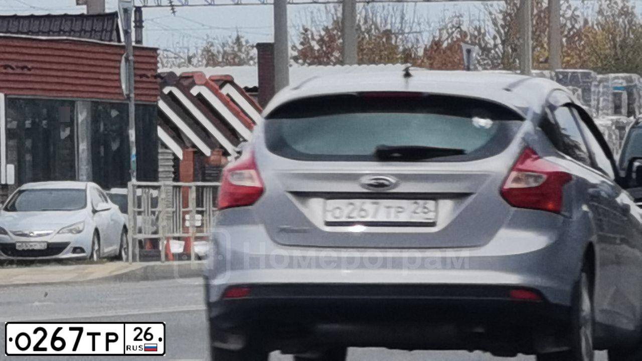 Фото автомобиля FORD FOCUS, 2011 — госномер Х238АВ184. Цвет: СЕРО-ГОЛУБОЙ